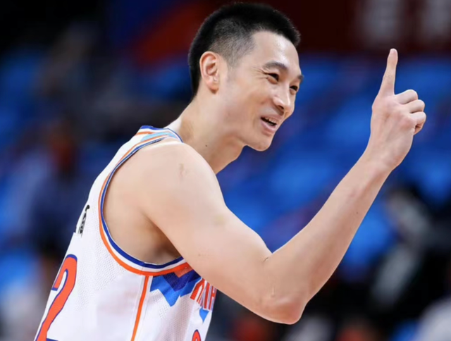 星空体育-CBA最新消息！新疆男篮大将赛季报销，广州裁掉托马斯