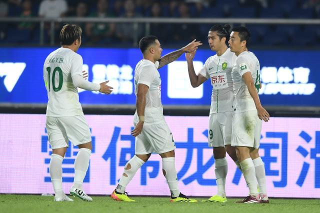 【中超】张玉宁破门莱昂纳多失点 浙江1比2国安