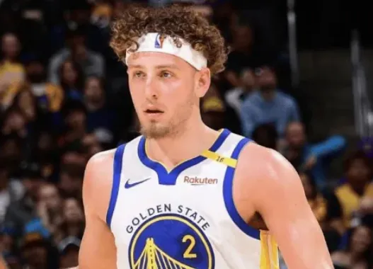 星空体育-五连败！勇士未来5场：奇才、凯尔特人、活塞、老鹰、独行侠